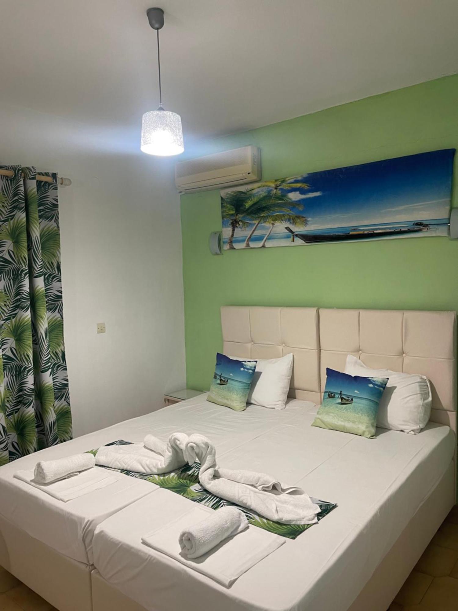 Pansion Katerina Hotel Skála Eresoú Buitenkant foto